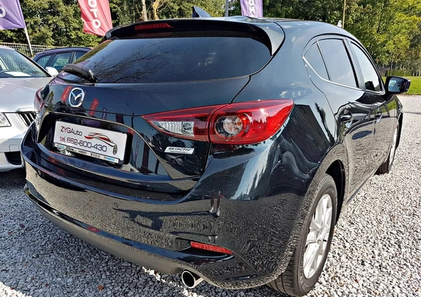 Mazda 3 cena 63900 przebieg: 80000, rok produkcji 2018 z Różan małe 781